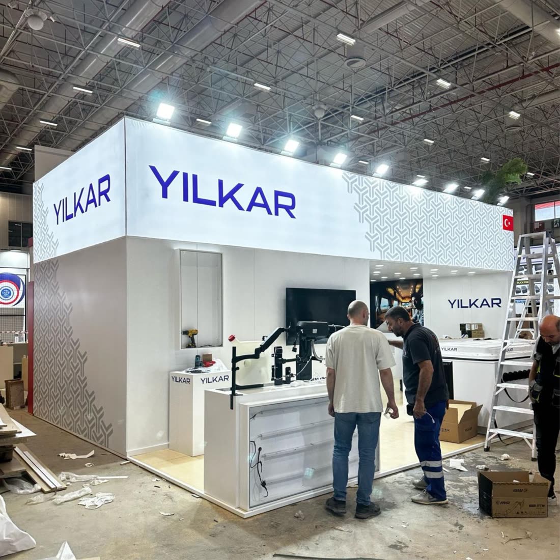 Işıklı kumaş lightbox tabela uygulaması – Meridyen Ajans