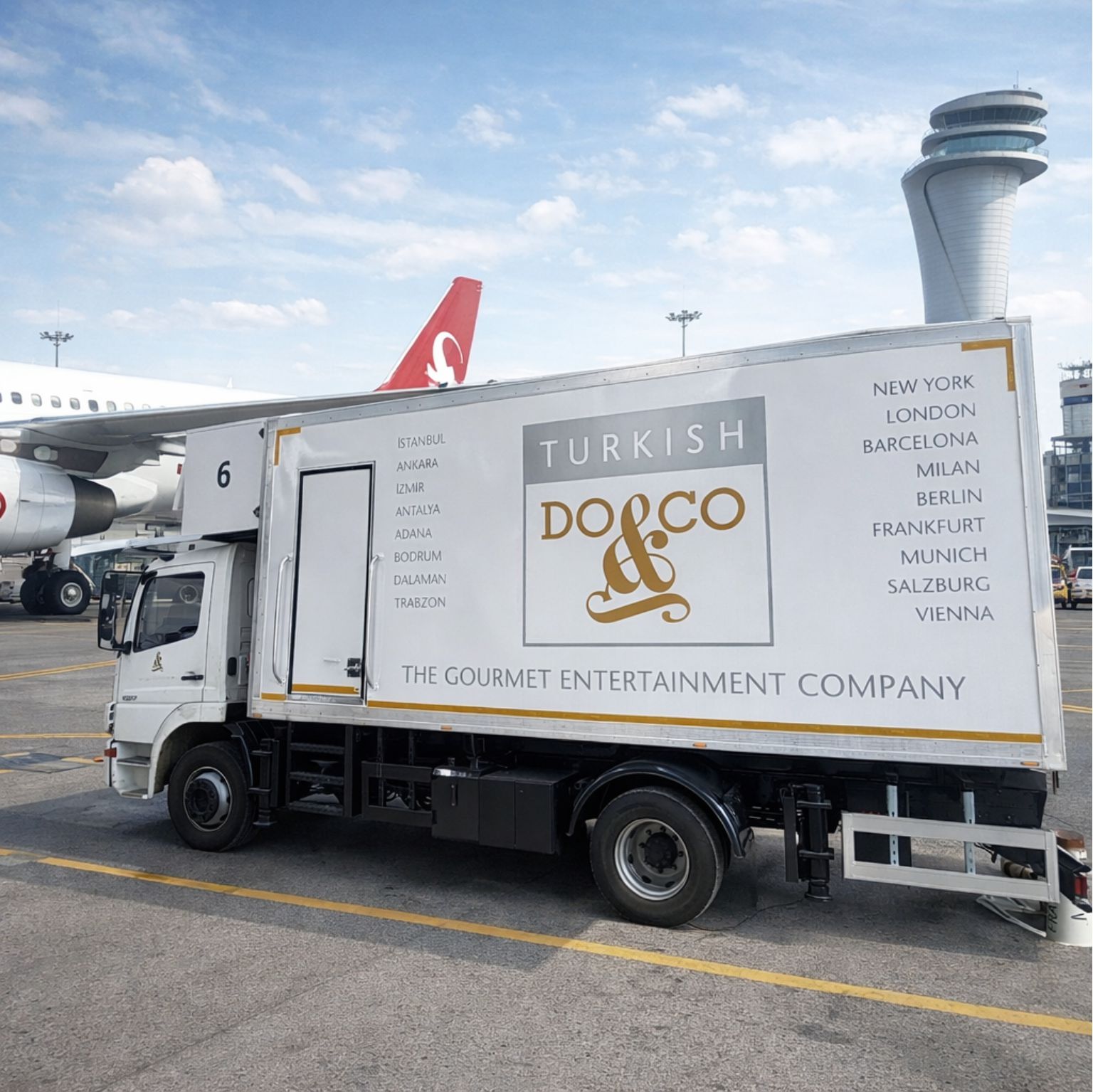 THY DO&CO catering kamyon araç giydirme – Meridyen Ajans